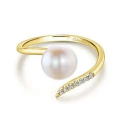 Gabriel & Co. Fashion Gabriel & Co. 14k Yellow Gold Grace Pearl & Diamond Ring